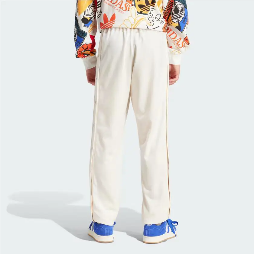 Adidas clothing - adidas Originals - Originals - IM8217 - Wonder White 10