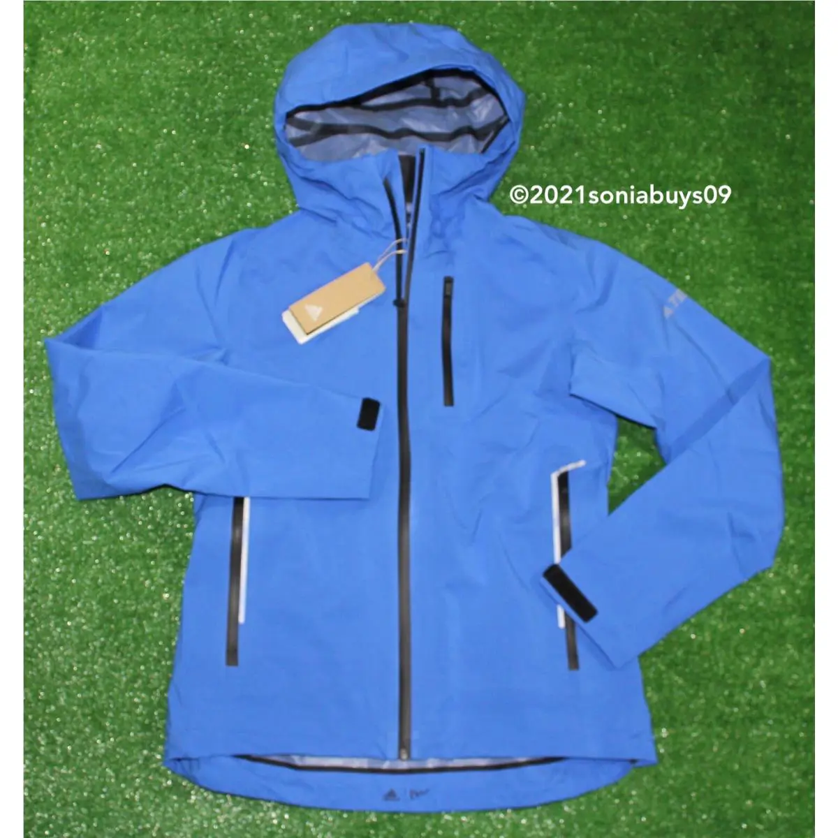 Adidas clothing - High Res Blue 11