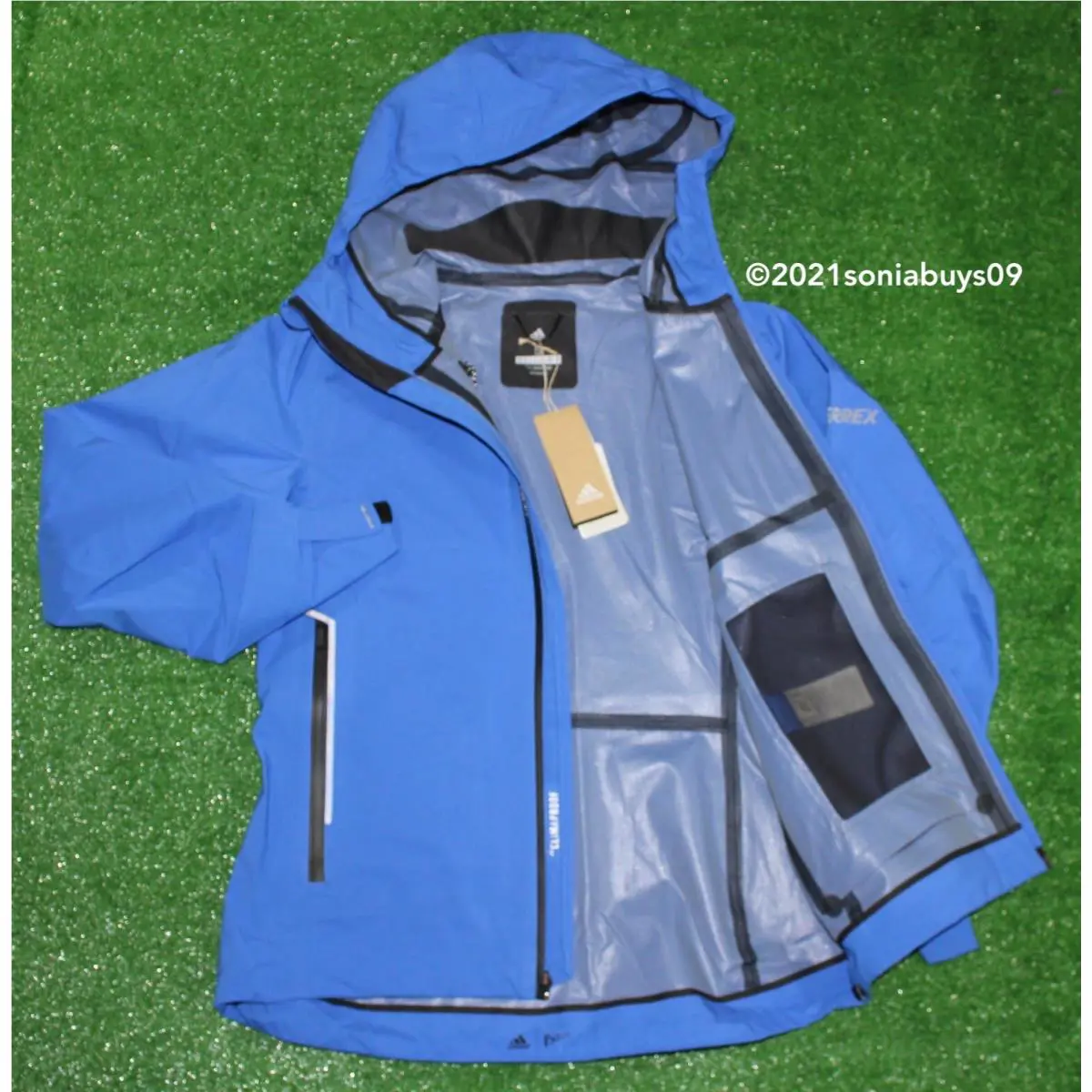 Adidas clothing - High Res Blue 15