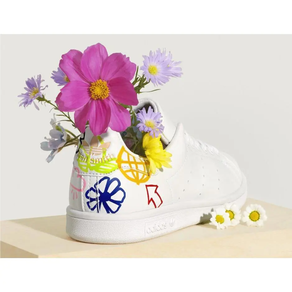 Adidas shoes - STAN SMITH - STAN SMITH - FX5679 - WHITE/MULTICOLOR 22