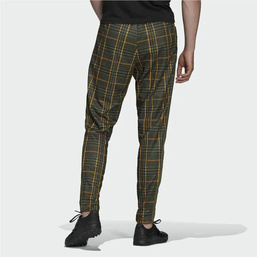 Adidas clothing - adidas Tiro Tartan - Tiro Tartan - HB1561 - Focus Olive / Plaid 0