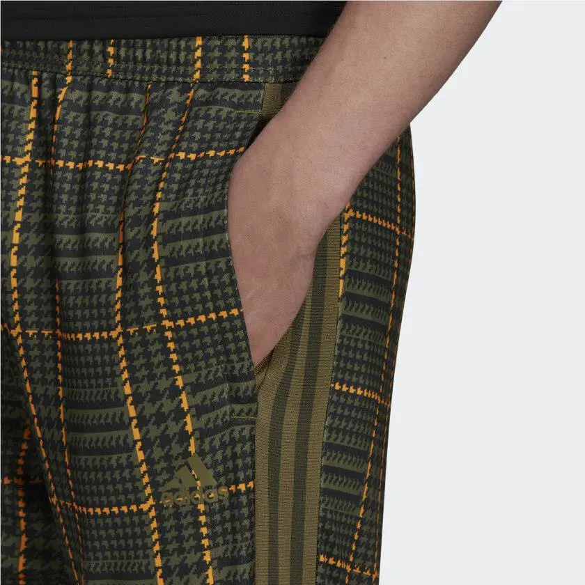 Adidas clothing - adidas Tiro Tartan - Tiro Tartan - HB1561 - Focus Olive / Plaid 3