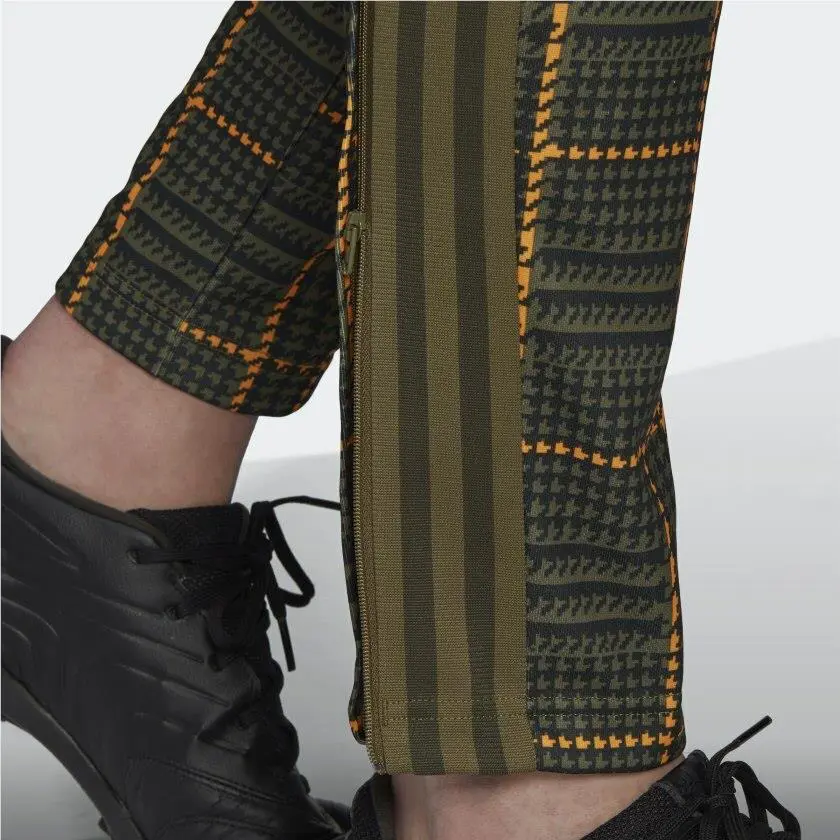 Adidas clothing - adidas Tiro Tartan - Tiro Tartan - HB1561 - Focus Olive / Plaid 4