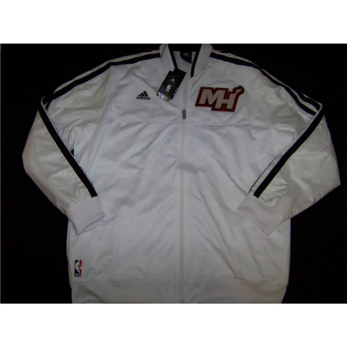 Adidas clothing - White 3