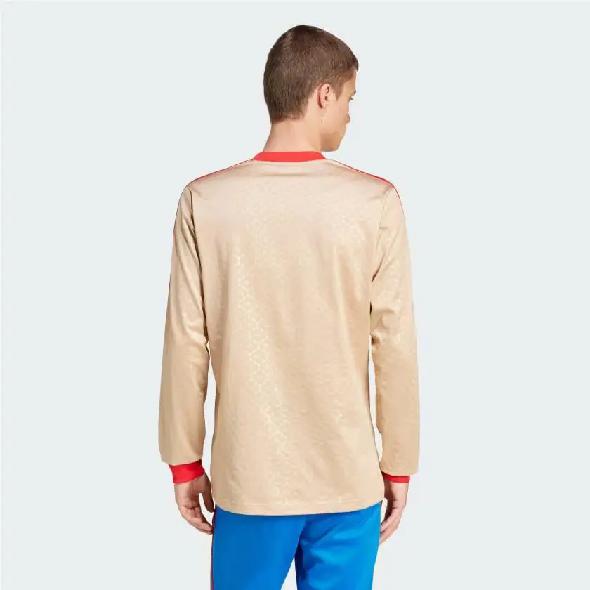 Adidas clothing - Originals Adicolor Classics Firebird - Originals Adicolor Classics Firebird - IX5463 - Magic Beige 12