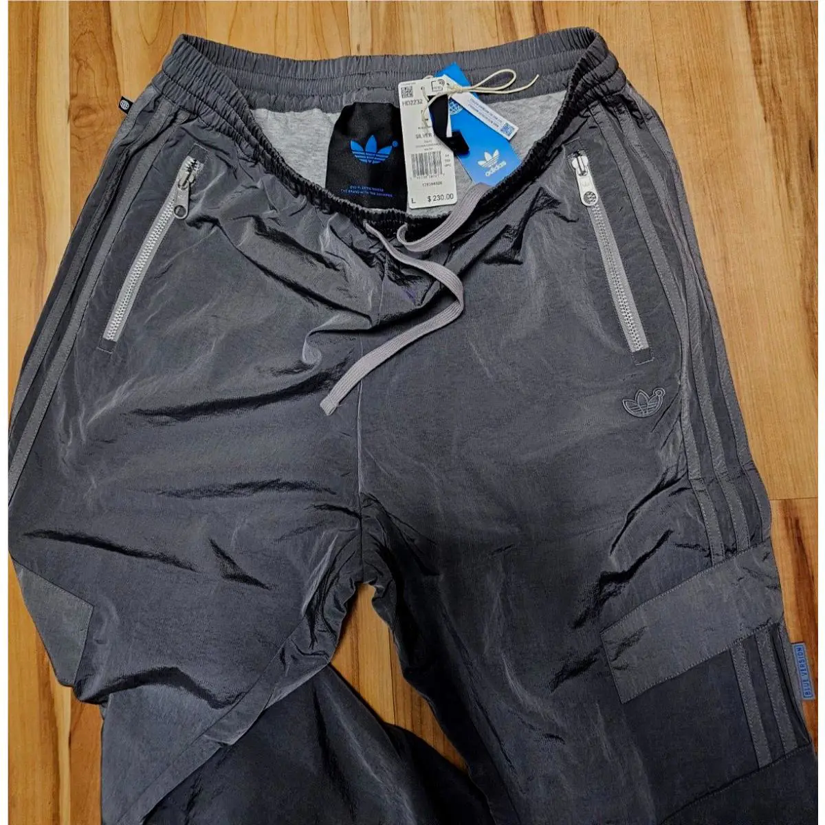 Adidas clothing - HD2232 - HD2232 - Silver 10
