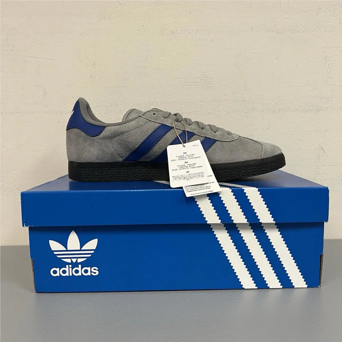 Adidas shoes - adidas Gazelle - Gazelle - Adidas Originals Gazelle - Gray 3
