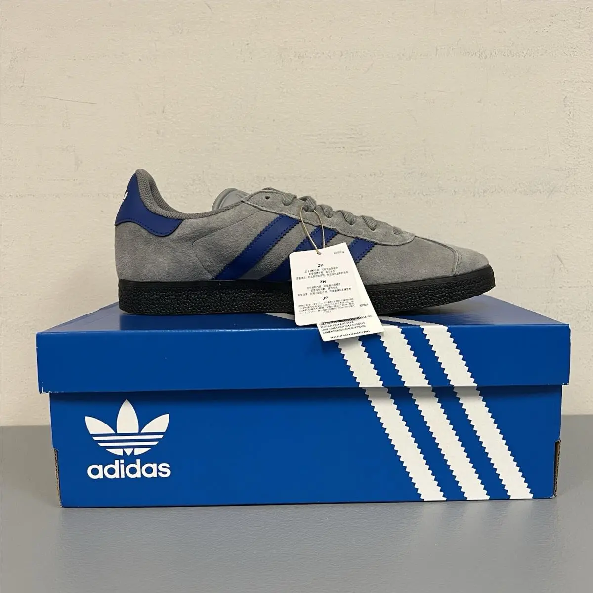Adidas shoes - adidas Gazelle - Gazelle - Adidas Originals Gazelle - Gray 12