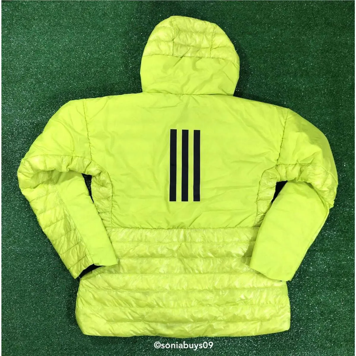Adidas clothing - Acid Yellow 13