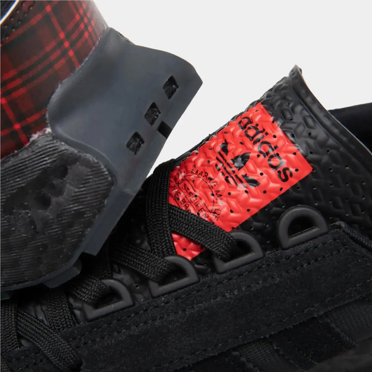 Adidas shoes - ADIDAS ORIGINALS RETROPY E5 - ORIGINALS RETROPY - GZ4619 - BLACK/RED 23