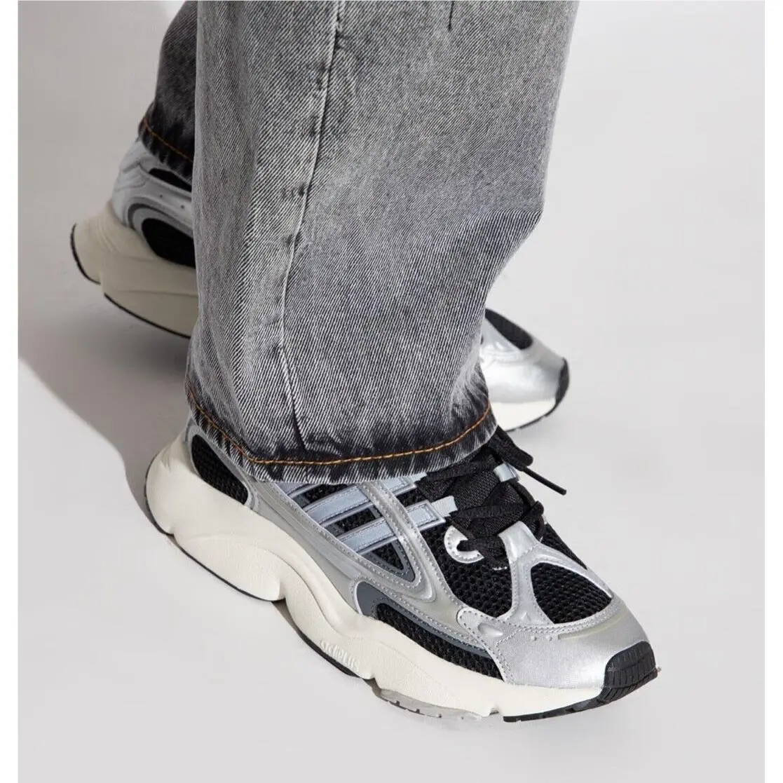 Adidas shoes - adidas Ozmillen - Ozmillen - Adidas Mens Sneakers - Silver 15