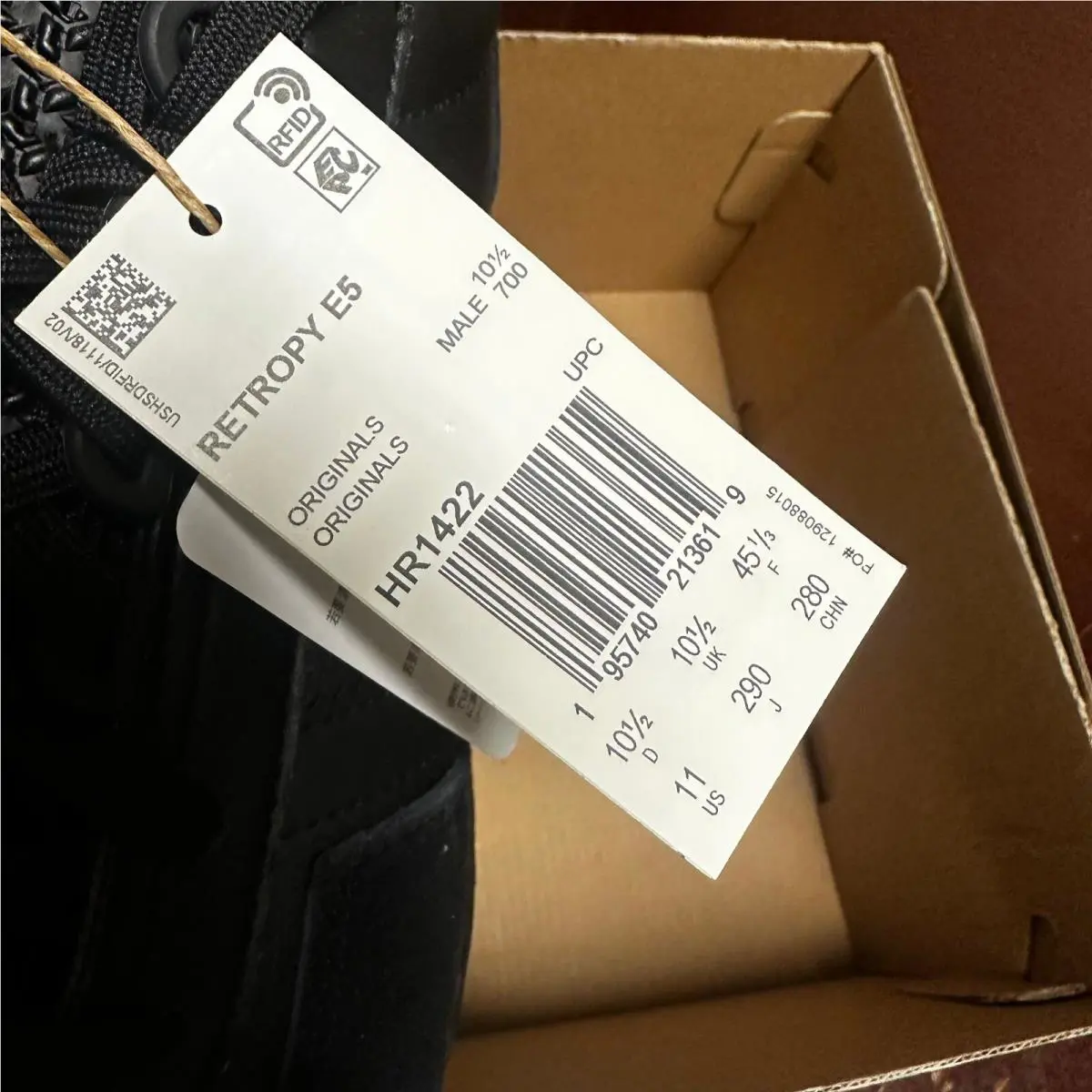 Adidas shoes - adidas Retropy - Retropy - HR1422 - Black 10