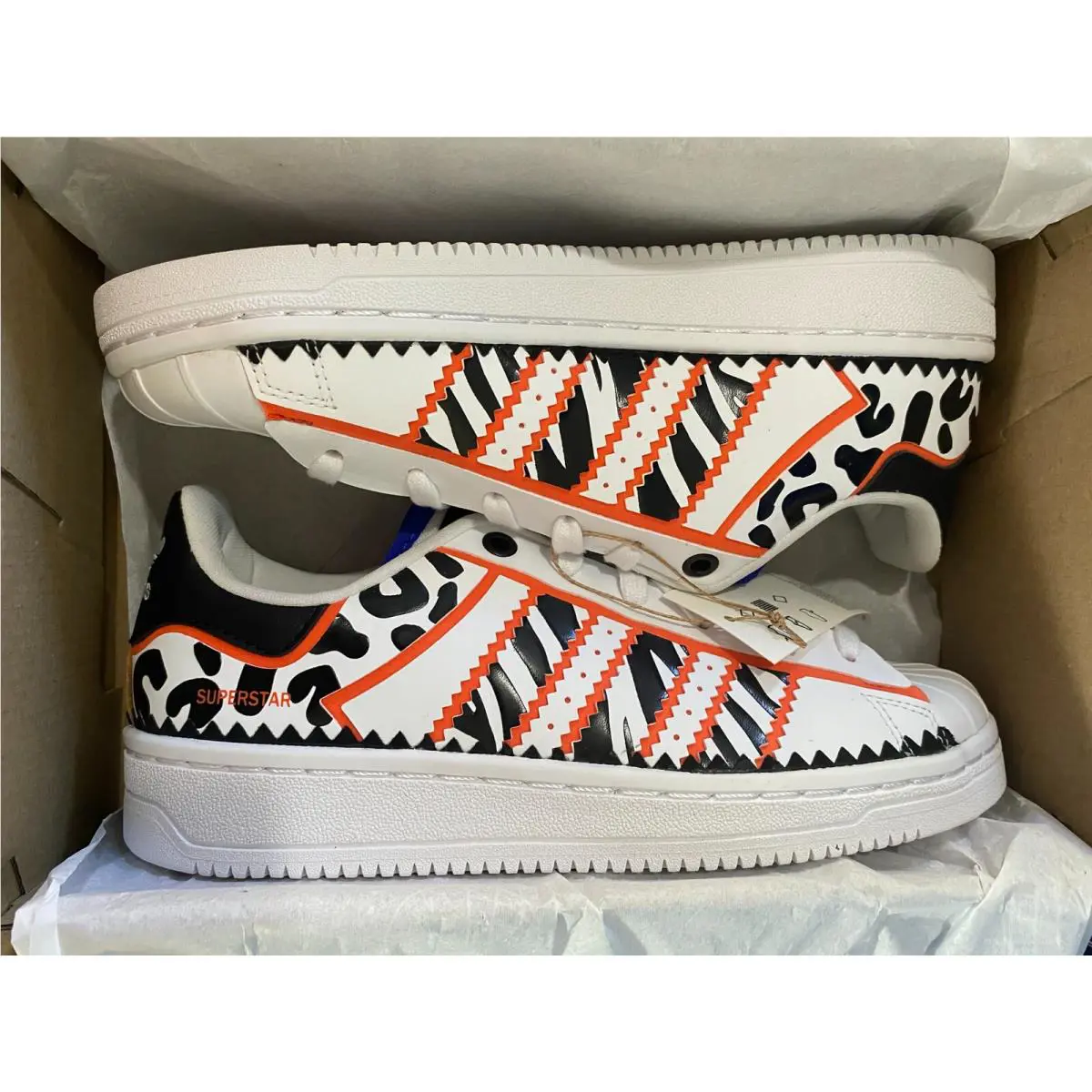 Adidas shoes - SUPERSTAR - SUPERSTAR - GW0523 - White/Core Black/True Orange 9