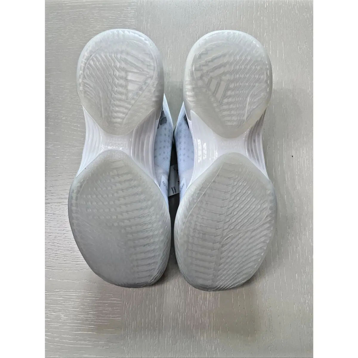 Adidas shoes - adidas Avacourt - Avacourt - GX7814 - White 3