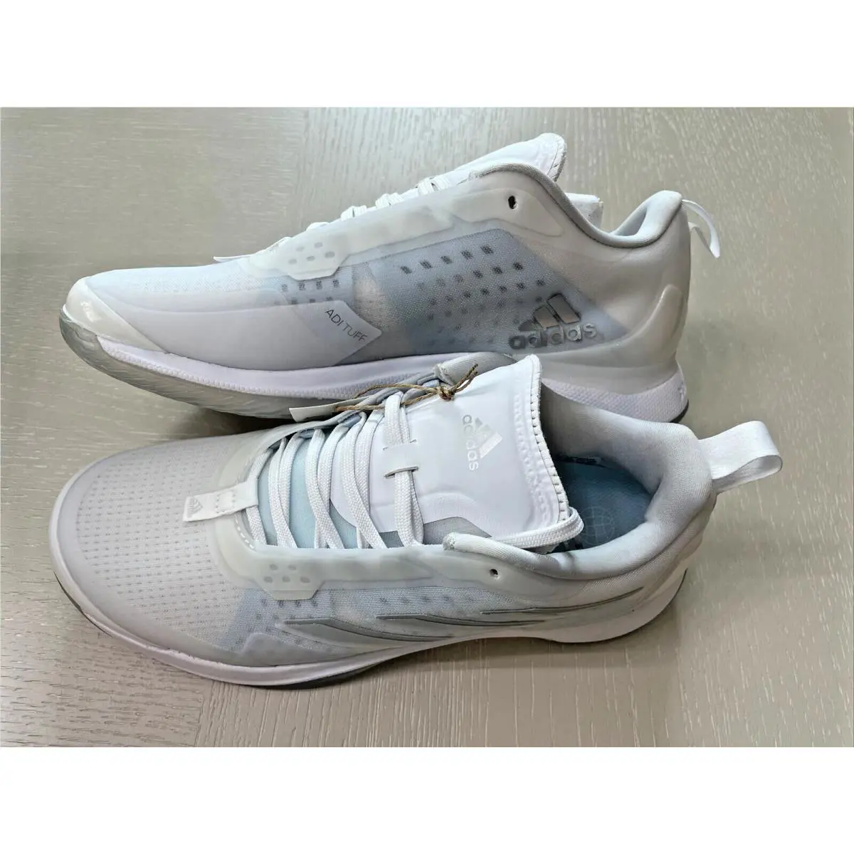 Adidas Avacourt Women`s Cloud White Silver Metallic Tennis Shoes GX7814