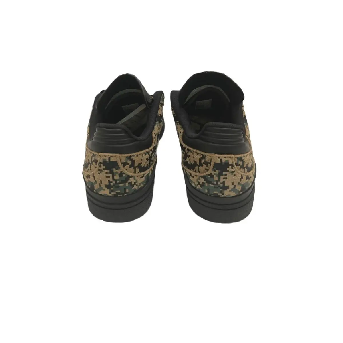 Adidas shoes - Busenitz - Busenitz - HQ 2028 - Core Black/Cardboard/Gold Metallic 11