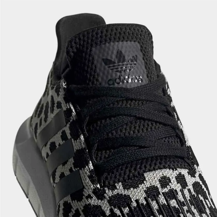 Adidas shoes - adidas Swift Run - Swift Run - BD7962 - Raw White / Core Black / Carbon 3