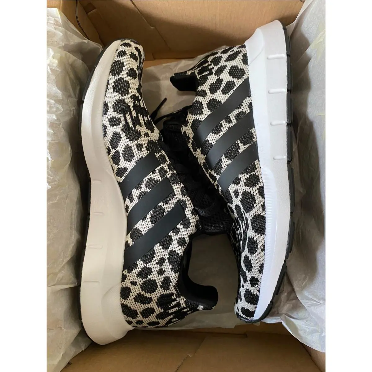Adidas shoes - adidas Swift Run - Swift Run - BD7962 - Raw White / Core Black / Carbon 14