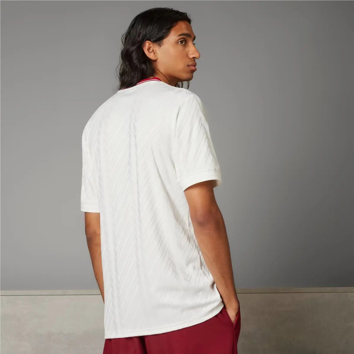Adidas clothing - adidas Adicolor - Adicolor - IP1746 - Cloud White 2