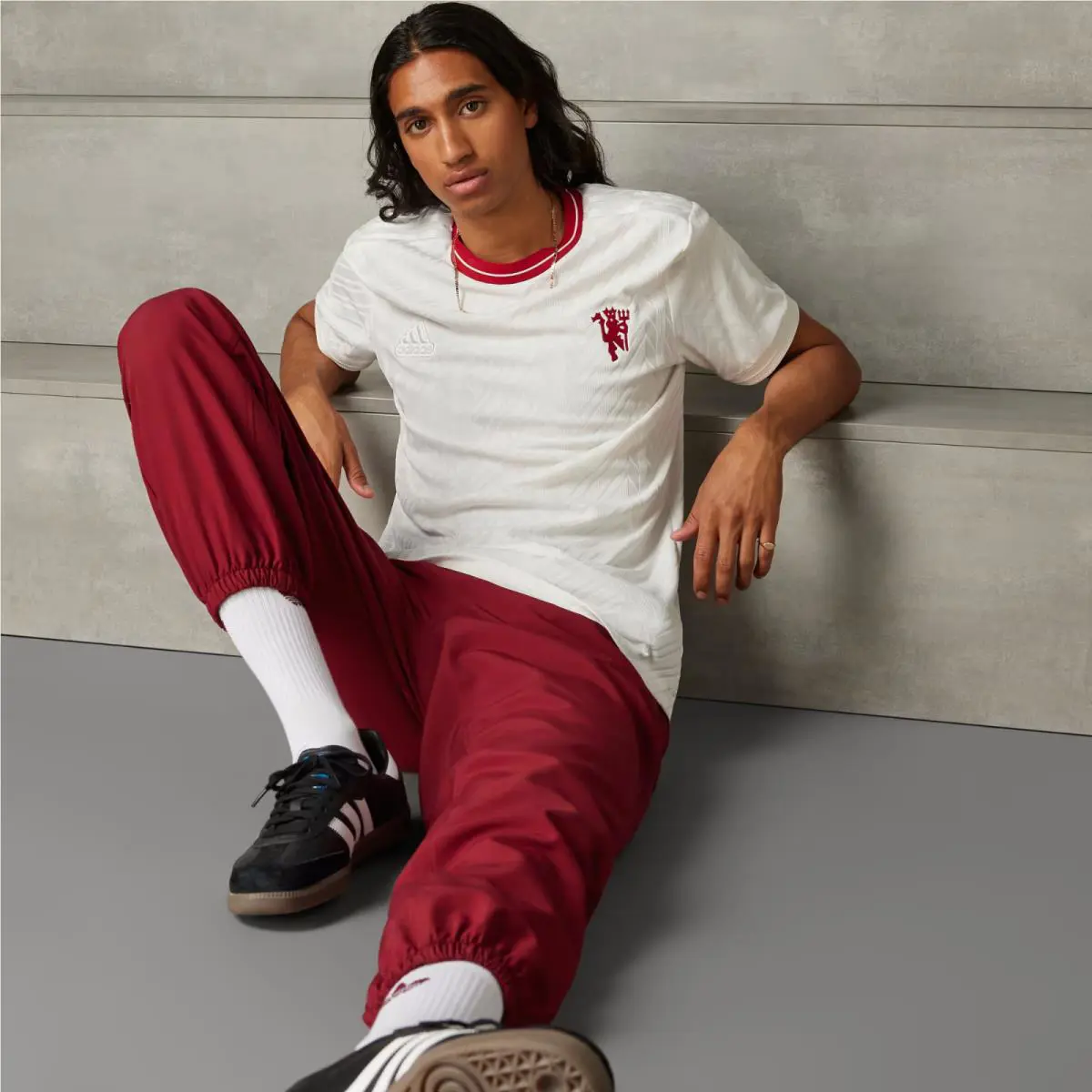 Adidas clothing - adidas Adicolor - Adicolor - IP1746 - Cloud White 3