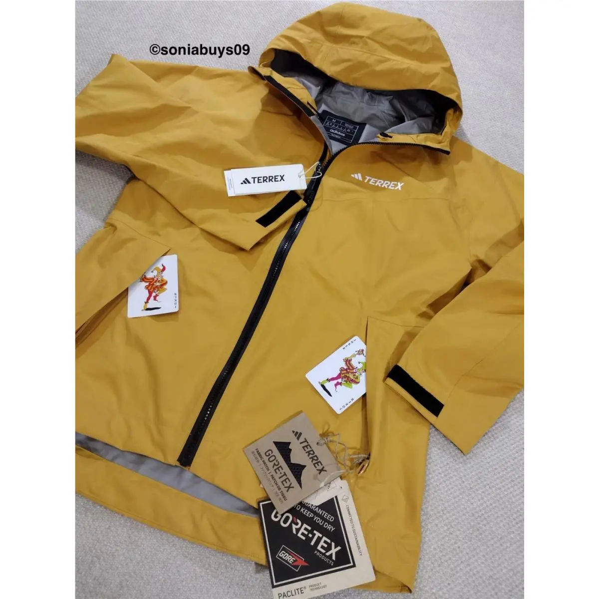 Adidas clothing - Preloved Yellow 0