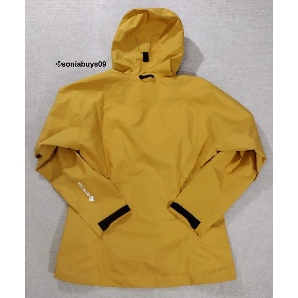Adidas clothing - Preloved Yellow 2