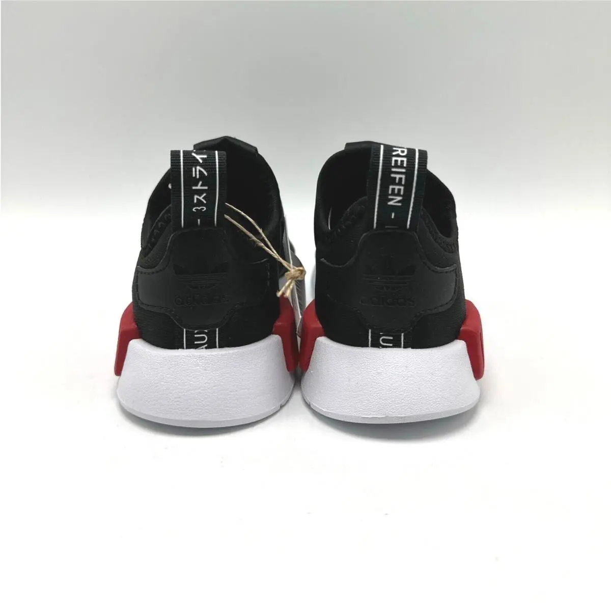 Adidas shoes - adidas Originals - Originals - Core Black / Cloud White / Scarlet 2