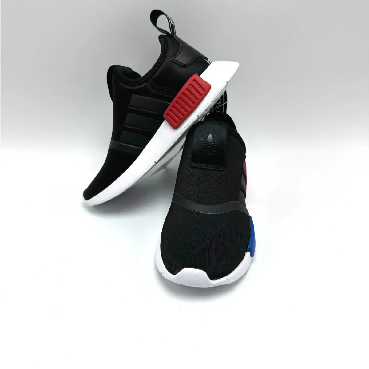 Adidas shoes - adidas Originals - Originals - Core Black / Cloud White / Scarlet 9