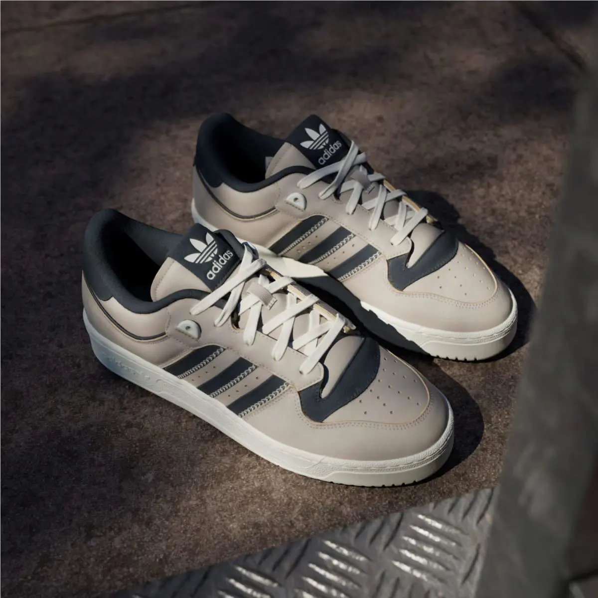 Adidas shoes - adidas Rivalry - Rivalry - JH5610 - Blue 0