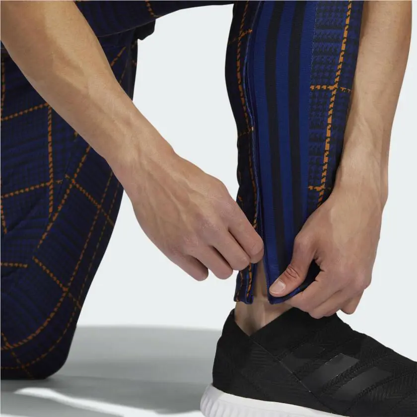 Adidas clothing - adidas Tiro Tartan - Tiro Tartan - HF2237 - Victory Blue / Plaid 4