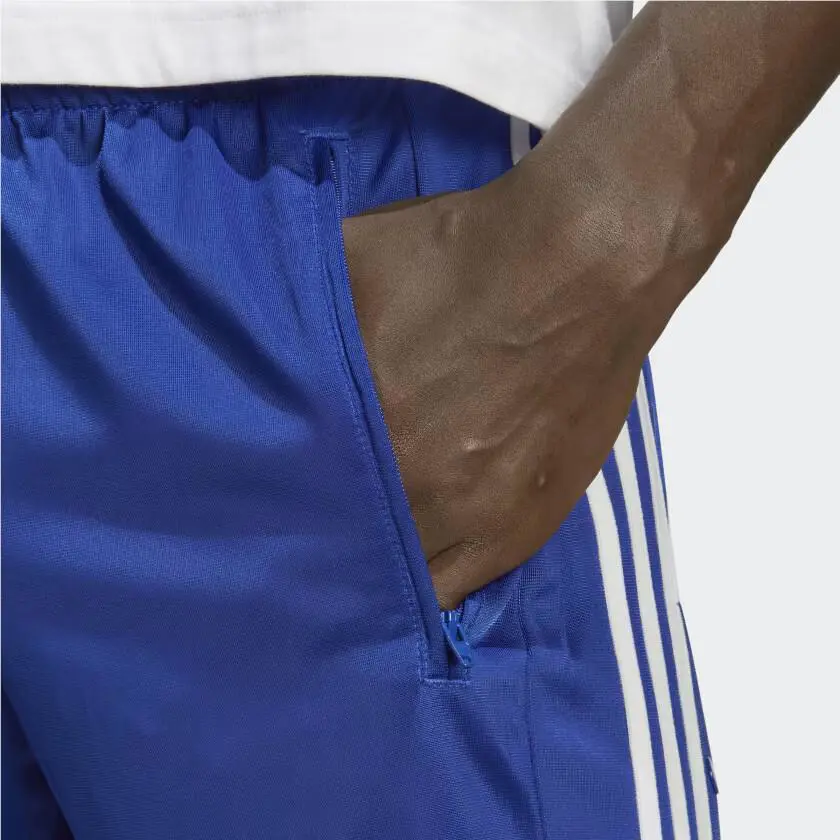 Adidas clothing - adidas Originals - Originals - HR3367 - Semi Lucid Blue 9