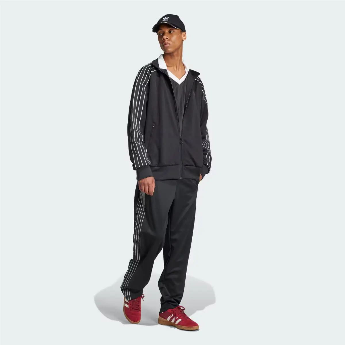 Adidas clothing - adidas Originals - Originals - IX6713 - Black 1