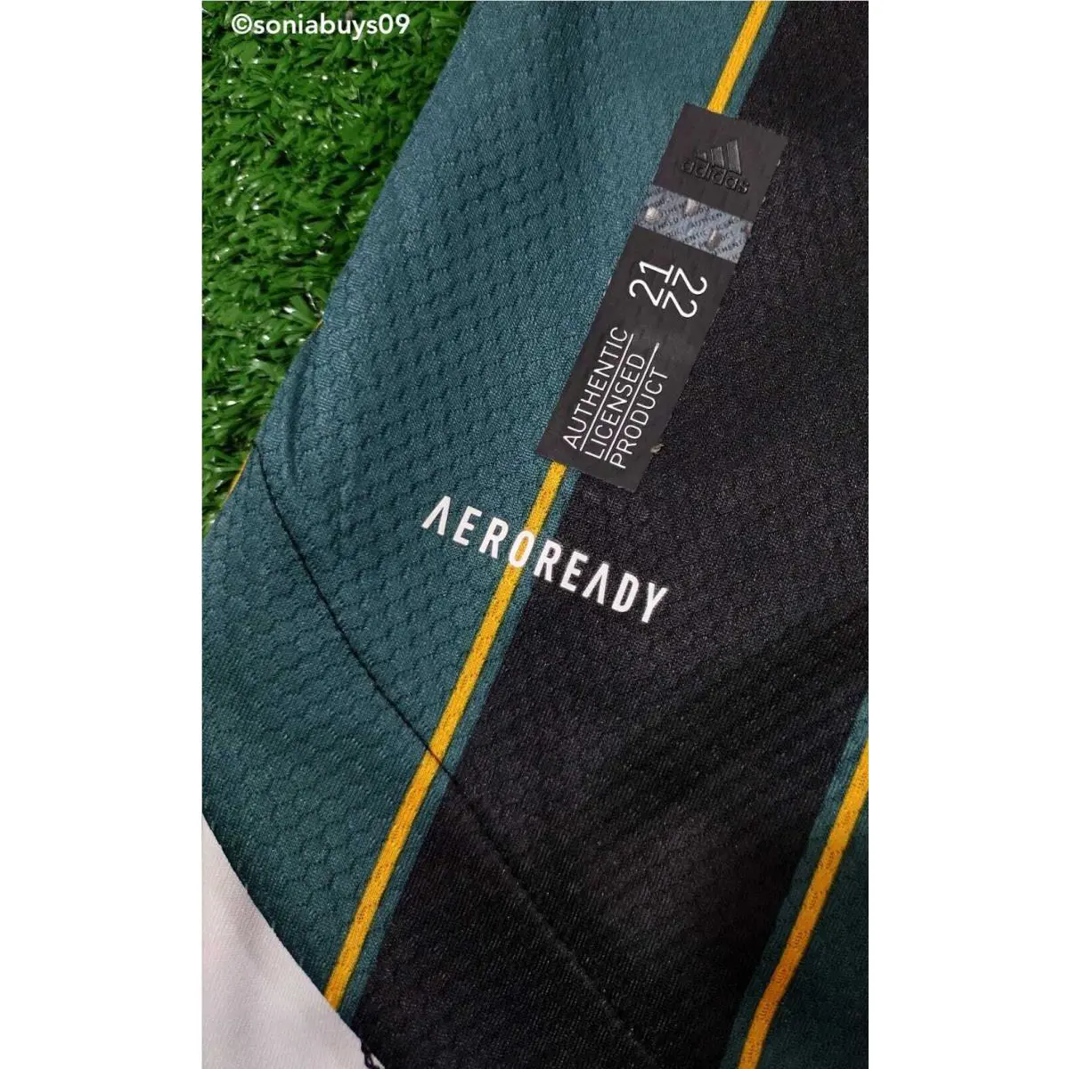 Adidas clothing - Black / Tech Green / White 5