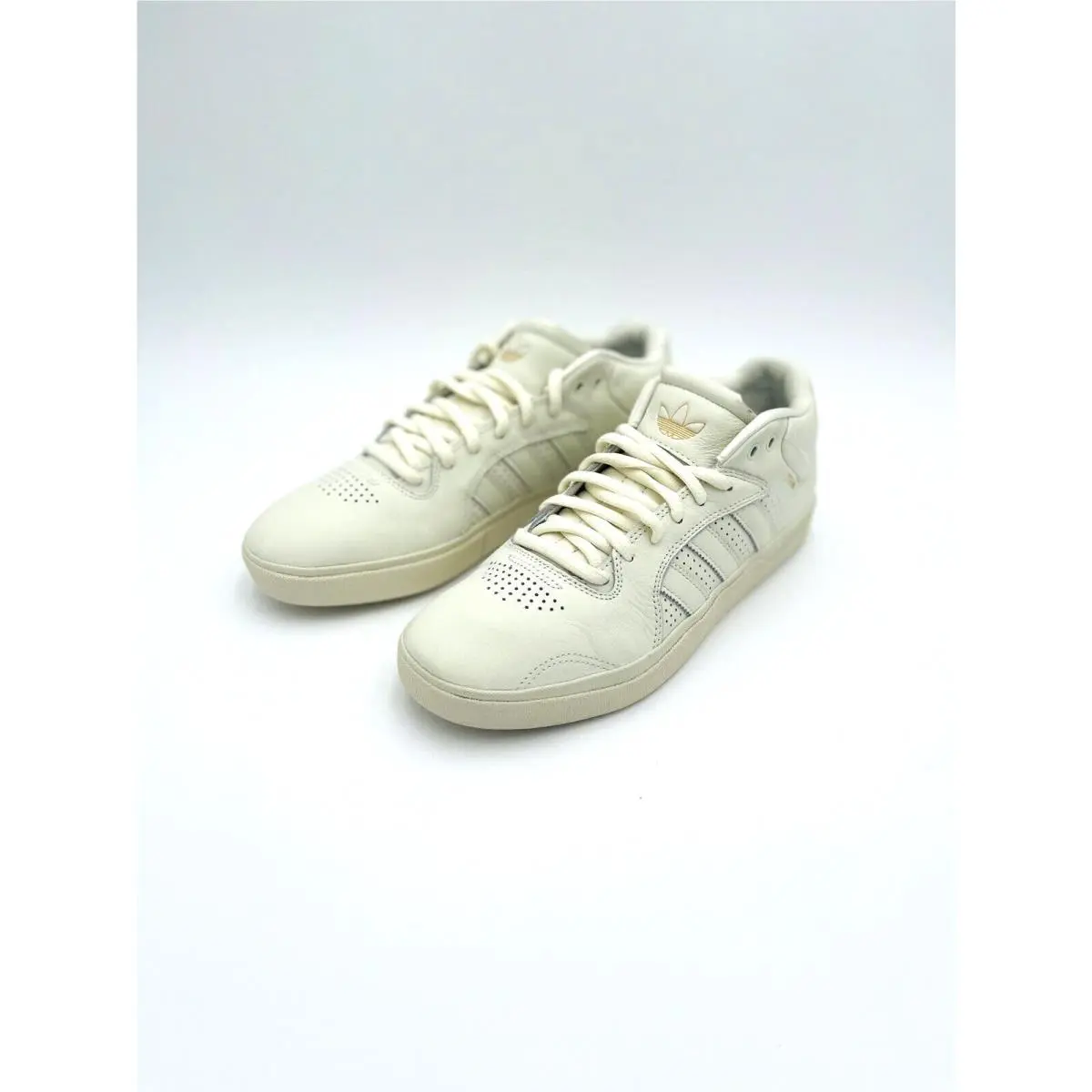 Adidas shoes - adidas Tyshawn - Tyshawn - IE3134 - Ivory 1