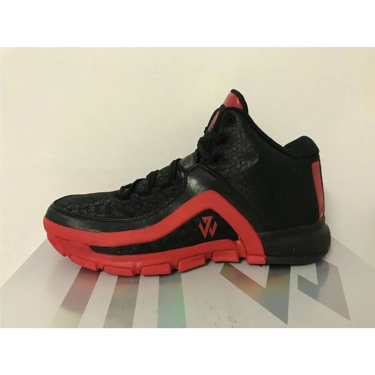 Adidas shoes - Cool Black, Scarlet, Cool Black 4