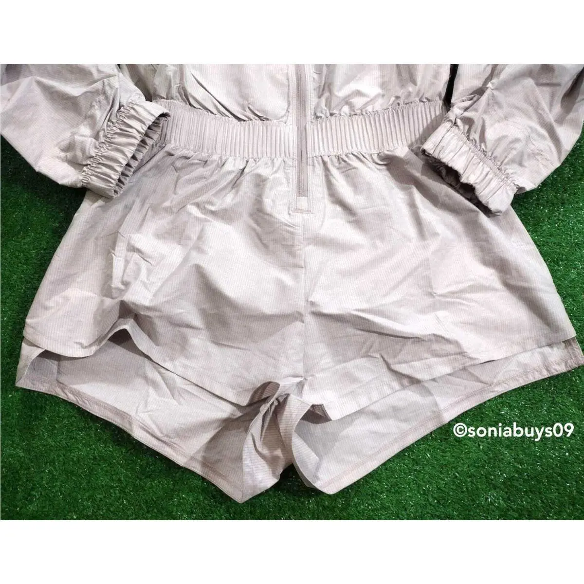Adidas clothing - Vapour Grey 2