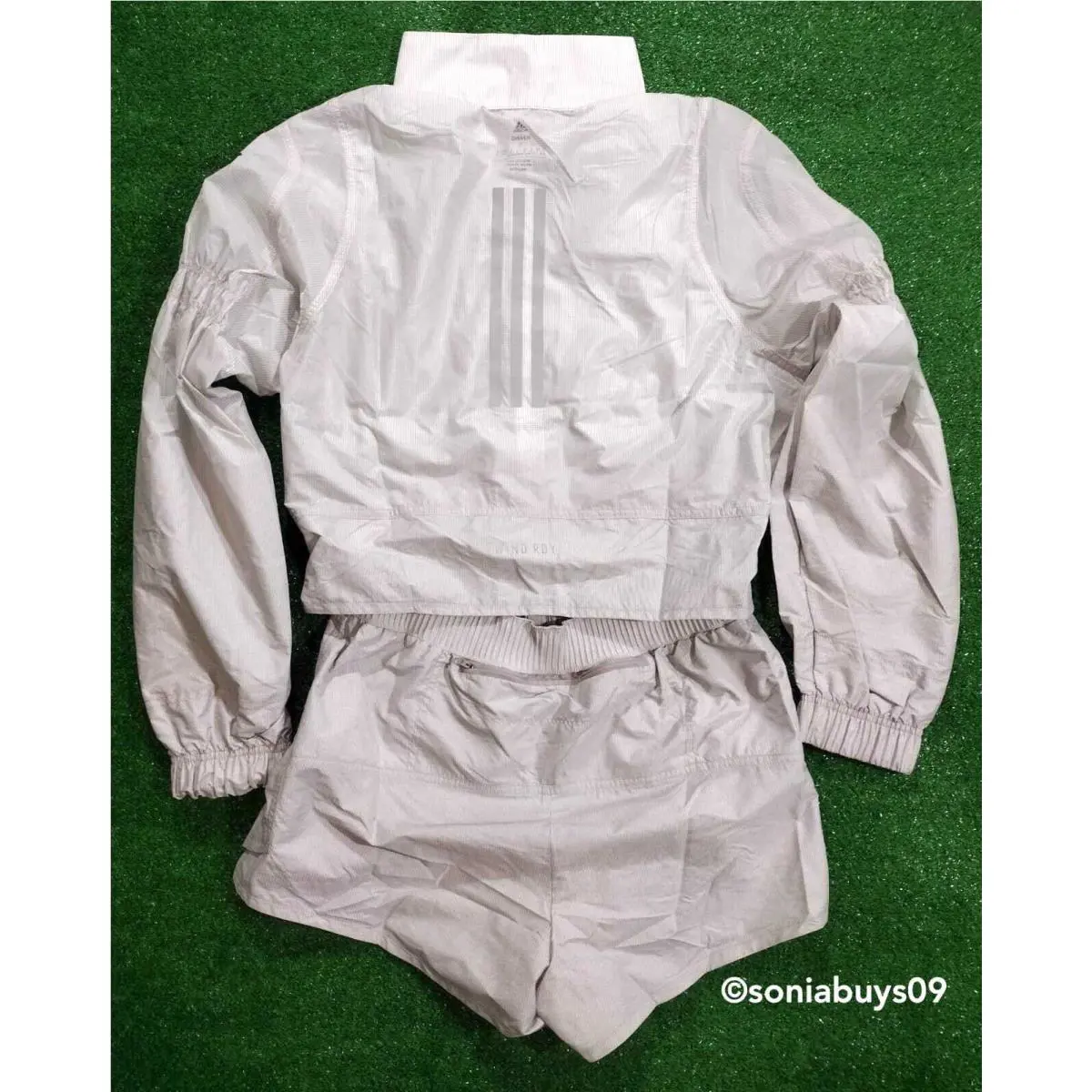 Adidas clothing - Vapour Grey 15