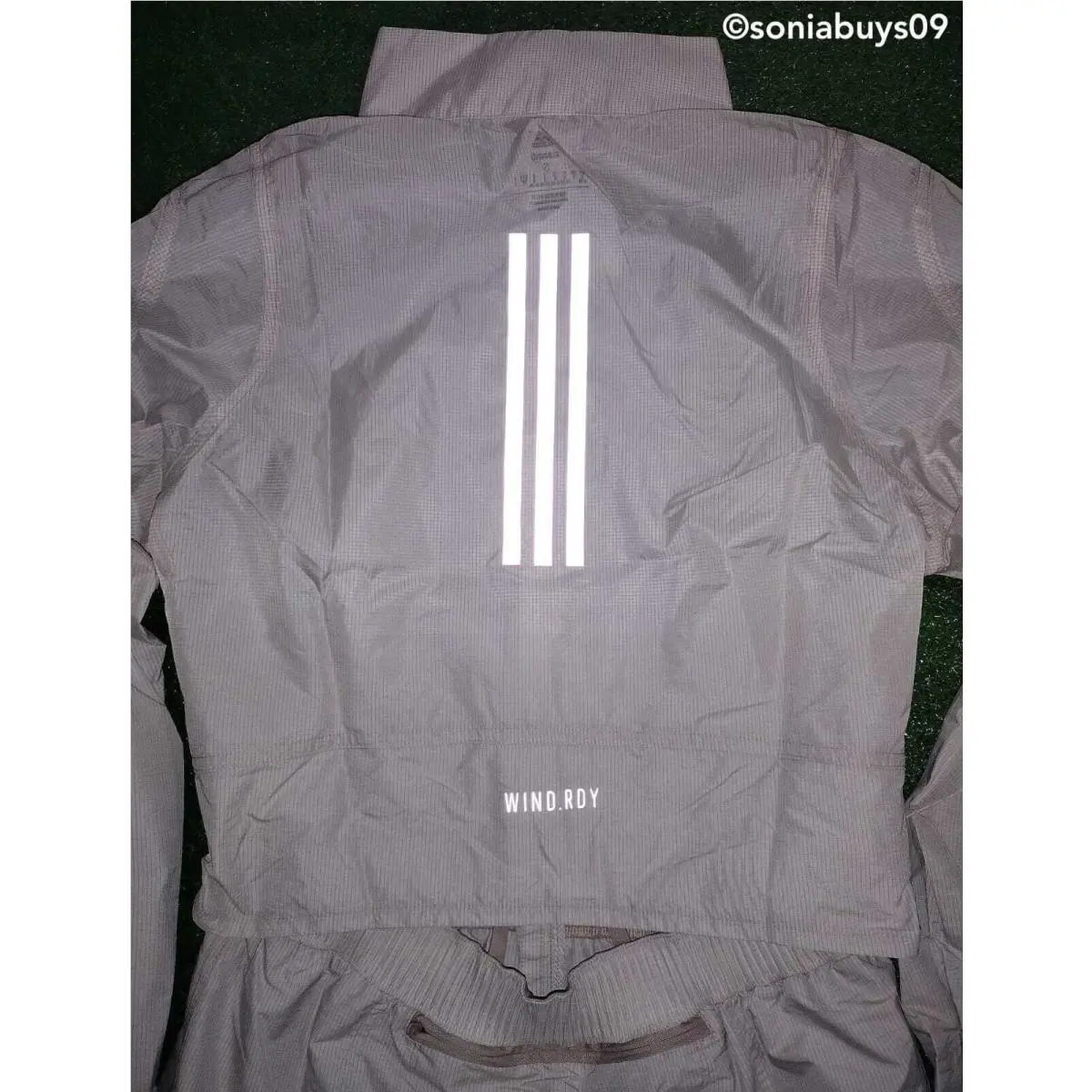 Adidas clothing - Vapour Grey 17