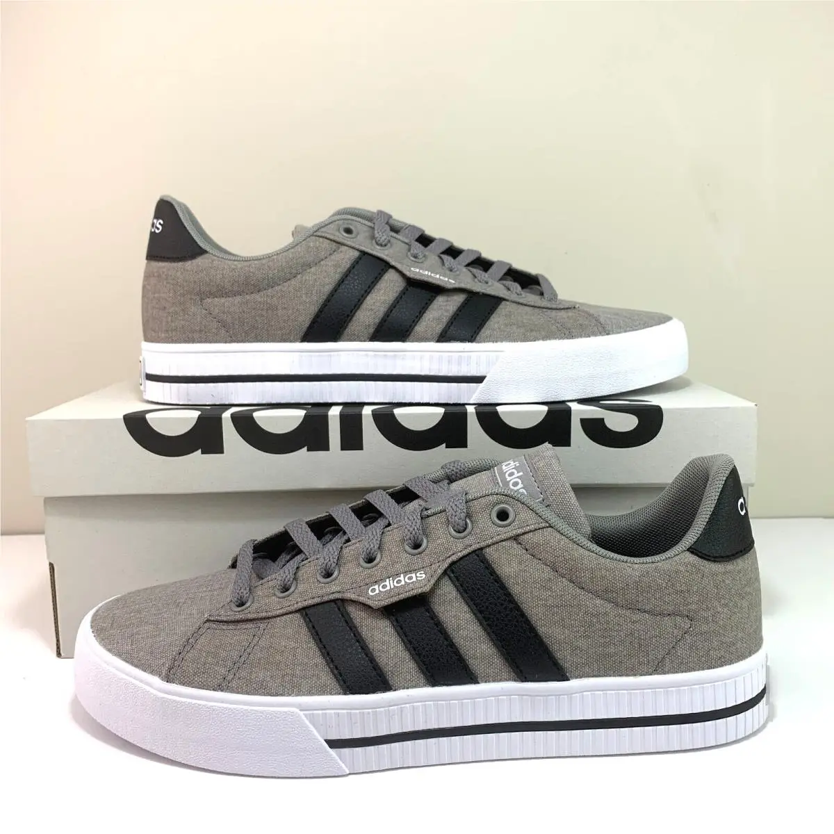 Daily 3.0 Skateboarding Shoe Men Athletic Sneaker Grey White FW3270 SZ 13 by Adidas