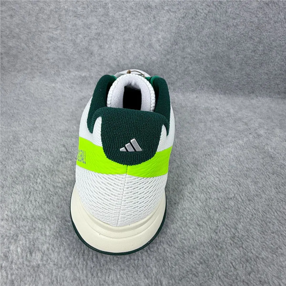 Adidas shoes - Courtflash Pickleball JQ0695 - Courtflash Pickleball - JQ0695 - White (UPC: 197621766351) 5