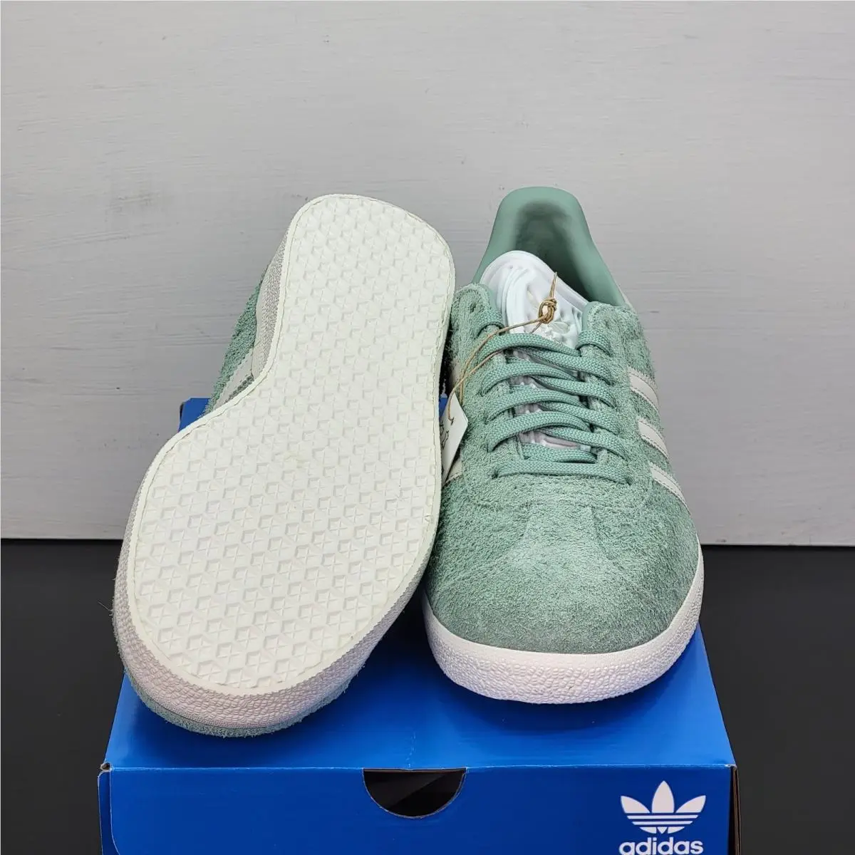 Adidas shoes - adidas Originals - Originals - IG4393 - Green 5