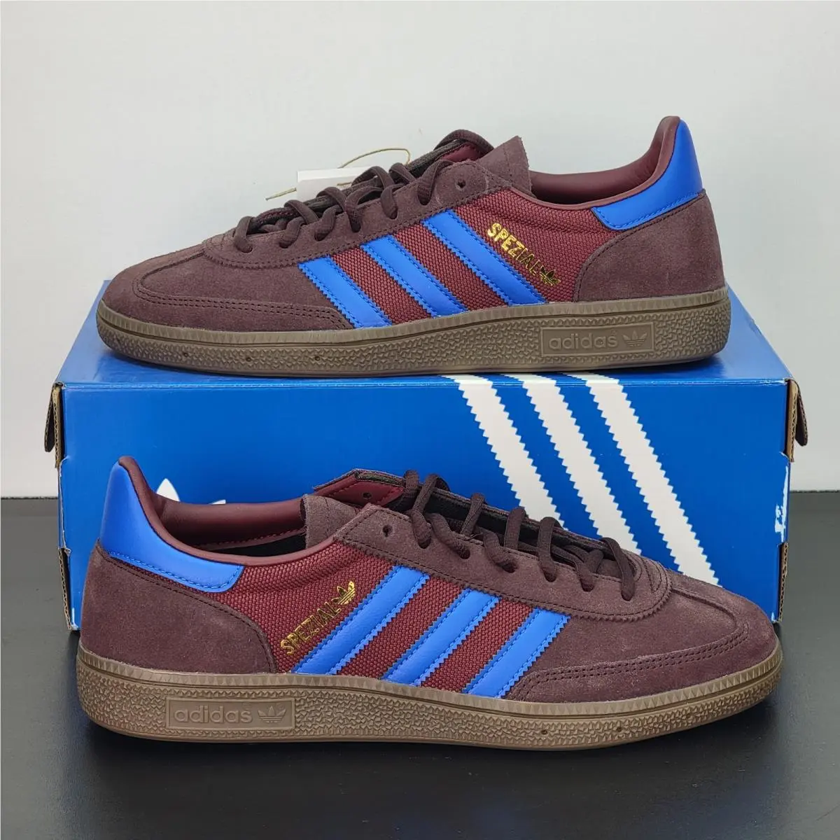 Handball Spezial Men`s Size 8.5 Athletic Shoes Burgundy Blue Sneakers by Adidas