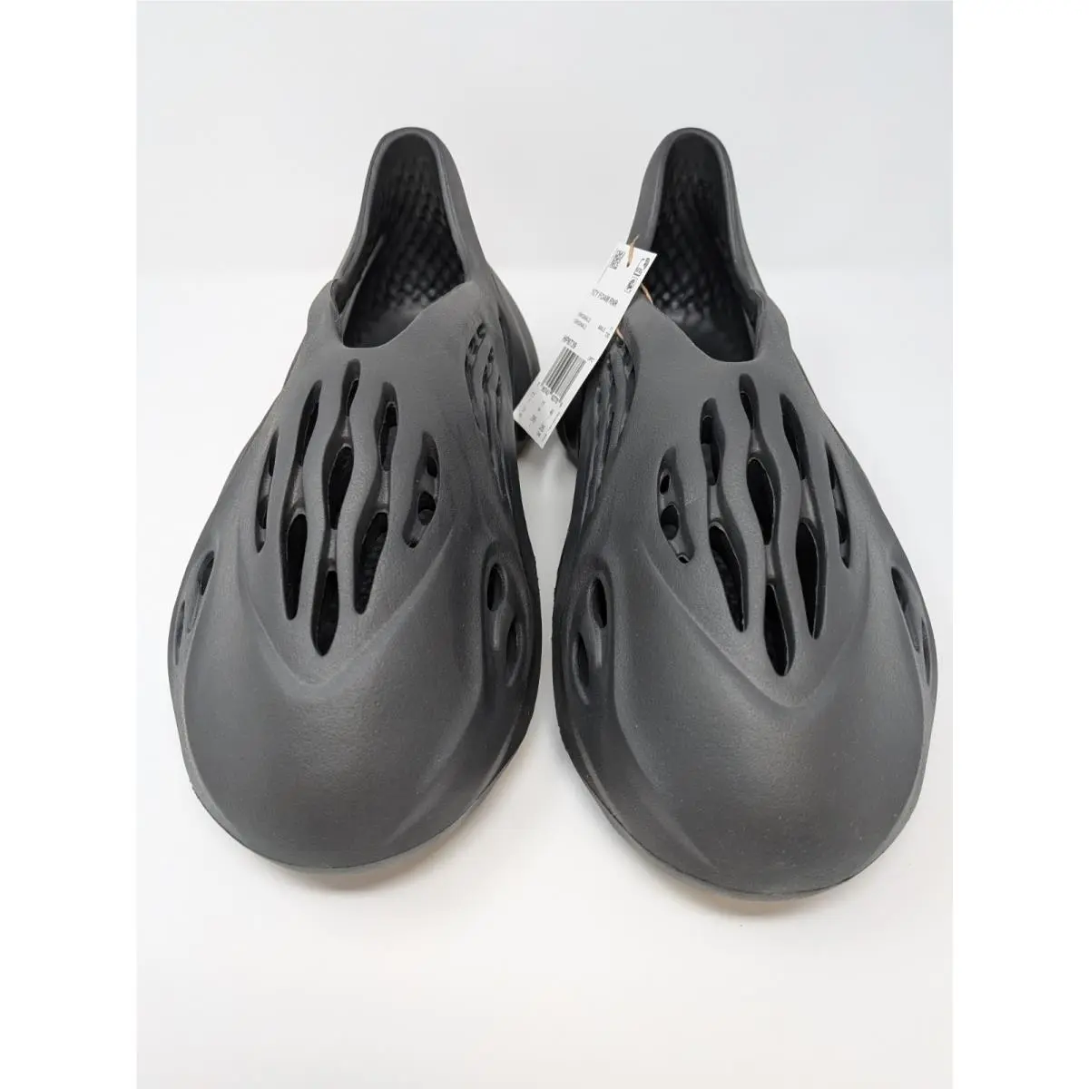 Adidas shoes - adidas Yeezy Foam RNNR - Yeezy Foam RNNR - HP8739 - Black (UPC: 195743627727) 1