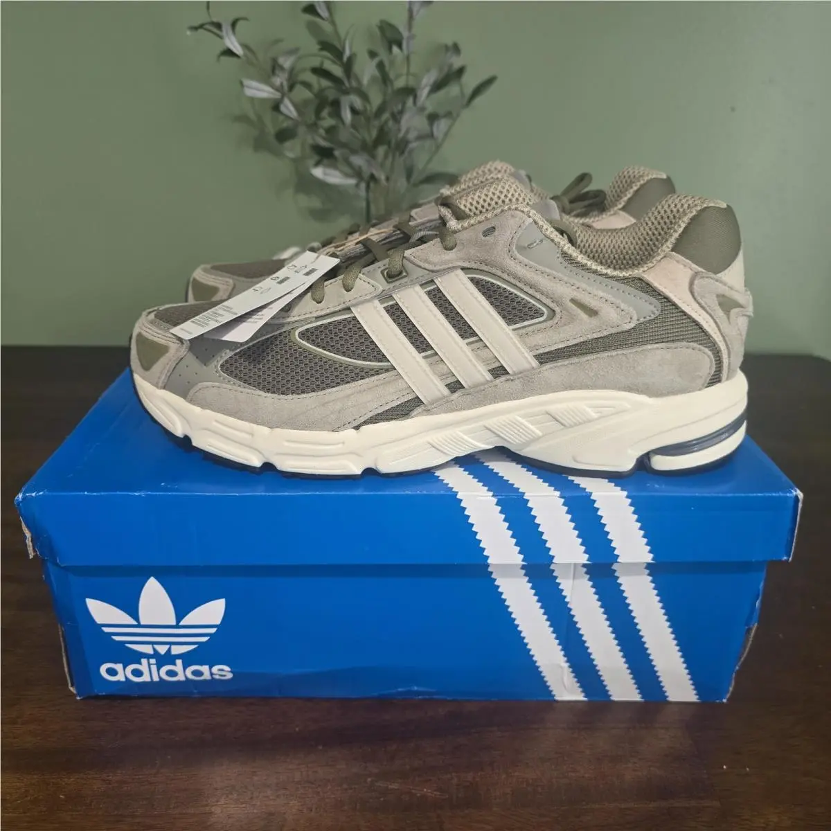 Adidas shoes - adidas Response CL - Response - ID4593 - SILPEB/WONBEI/FOCOLI 0