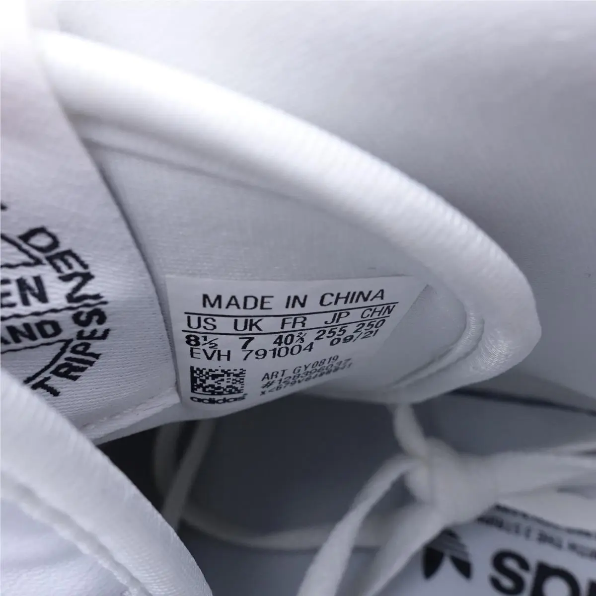 Adidas shoes - adidas Forum Mid - Forum Mid - GY0819 - White, Manufacturer: Cloud White/Core Black (UPC: 195733877699) 0