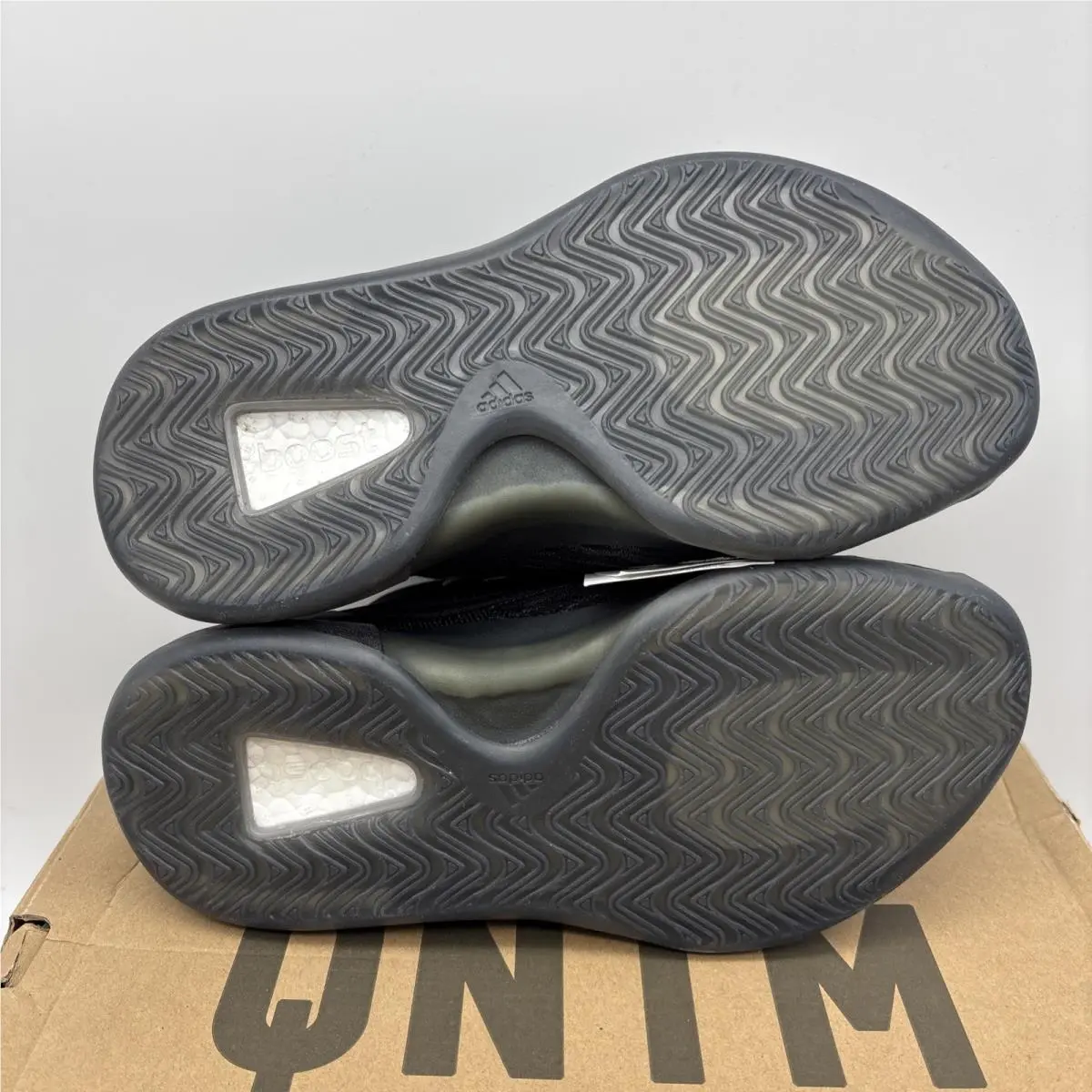 Adidas shoes - adidas Yeezy Quantum - Yeezy Quantum - GX1317 - Black 3