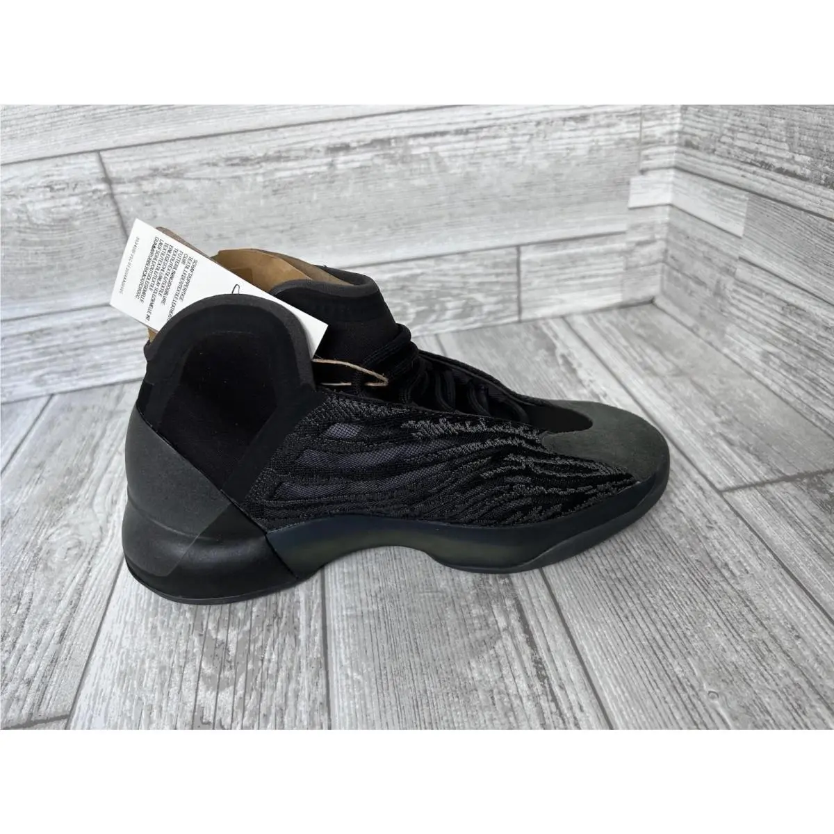 Adidas shoes - adidas Yeezy Quantum - Yeezy Quantum - GX1317 - Black 3