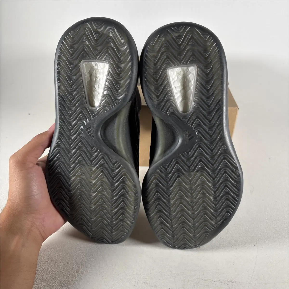 Adidas shoes - adidas Yeezy Quantum - Yeezy Quantum - GX1317 - Black 4