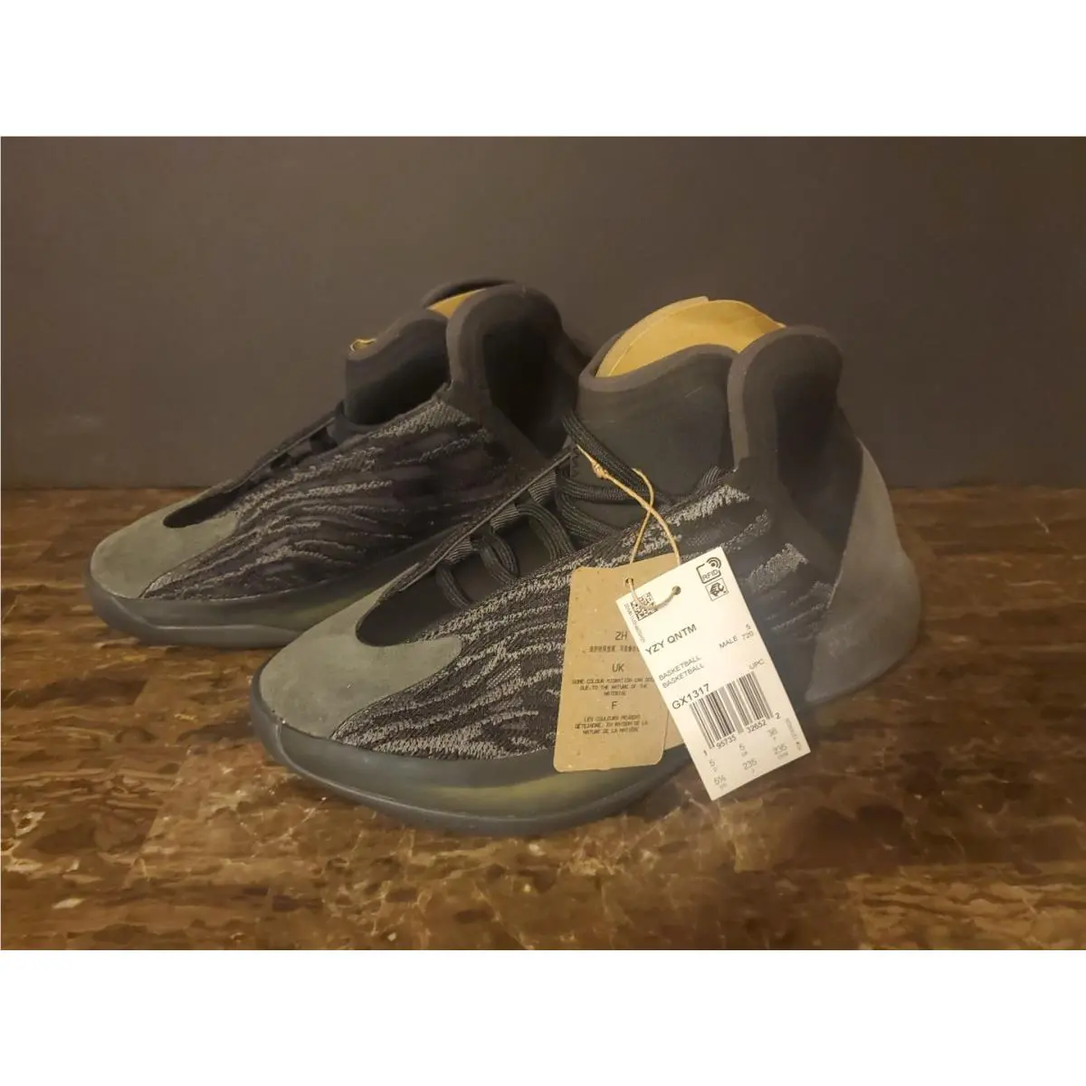 Adidas Yeezy Quantum Onyx GX1317 Basketball Size 5.5 - Black