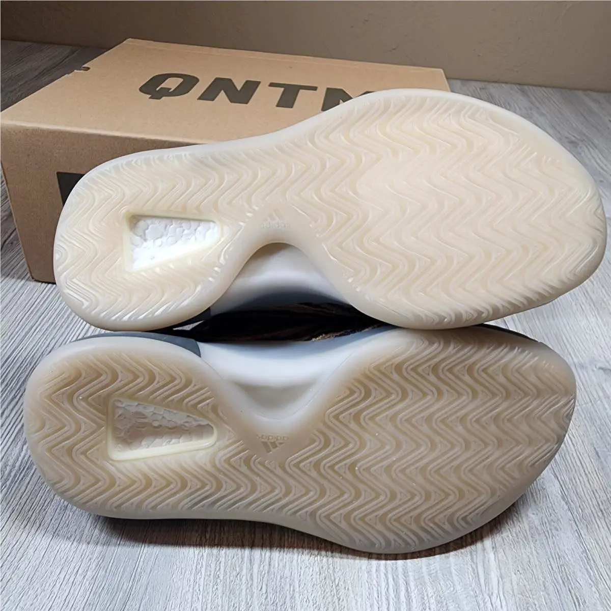 Adidas shoes - adidas Yeezy - Yeezy - GX1331 - Brown 6
